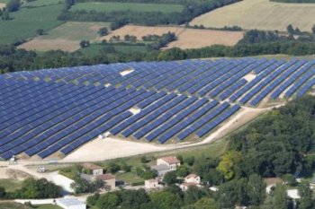 Une centrale photovoltaïque dans le Gers. photo Jean-Jacques saubi 